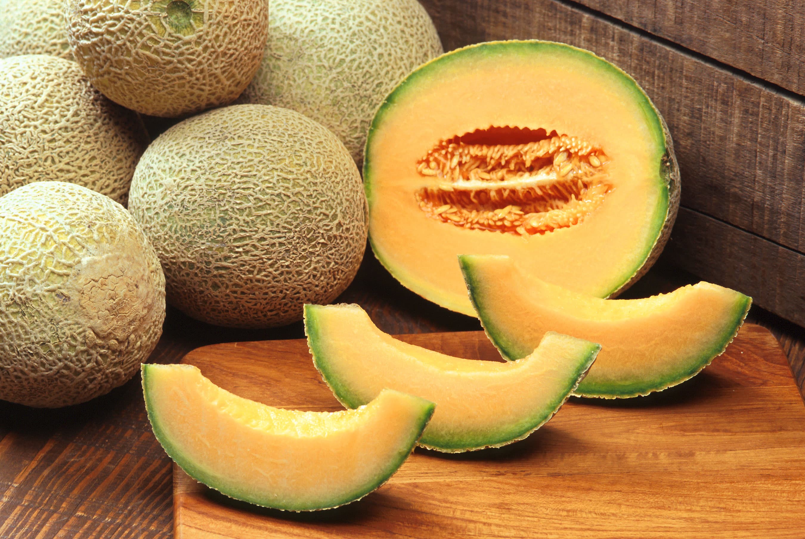 How to Grow Cantaloupe (Muskmelon) at Home